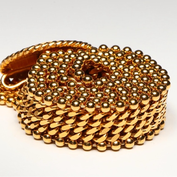 CHANEL CC Rare Vintage Gold Angel Coin Medal  Belt / Necklace - Picture 7 of 9